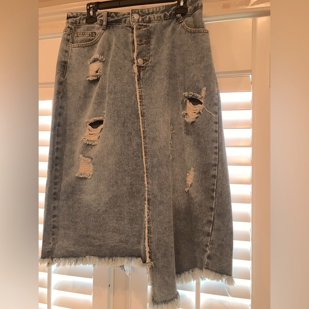 Denim midi skirt